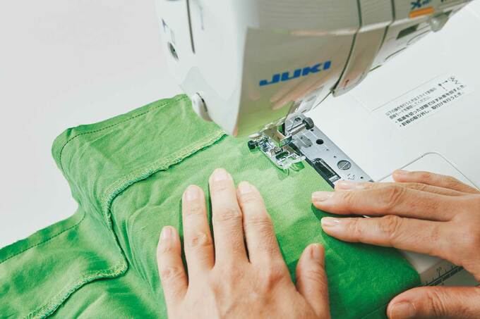 ミシンで縫う