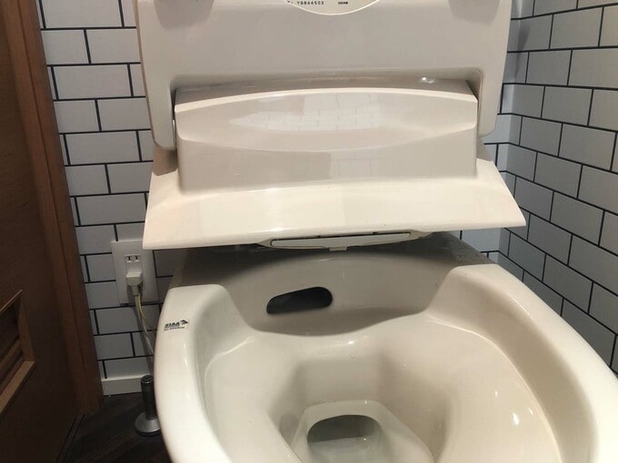 隙間を掃除する必要がある