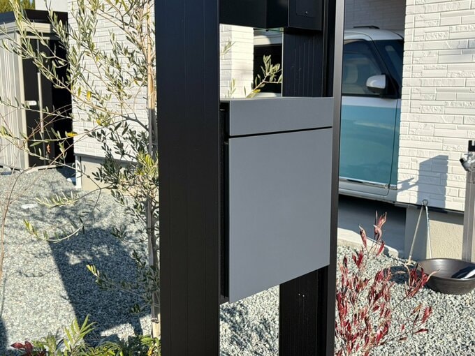 ポストのアップ