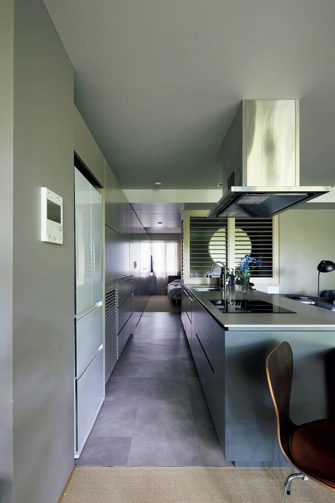 キッチンから寝室まで一直線