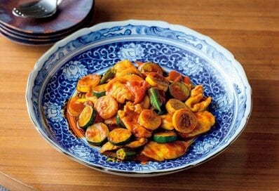 夏野菜たっぷり「回鍋肉」レシピ。ピリ辛でご飯もすすむ