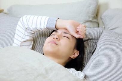 快眠にはエアコン常時ON・タオルケットより布団が正解！