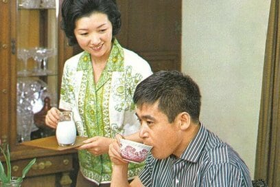 「収入はすべて搾取、学ぶ機会も奪われて…」大女優・高峰秀子さんを苦しめた養母。それを救った最愛の夫