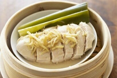 10分で胸肉がじゅわっとジューシーに！「蒸し鶏」はせいろでつくると最高だった