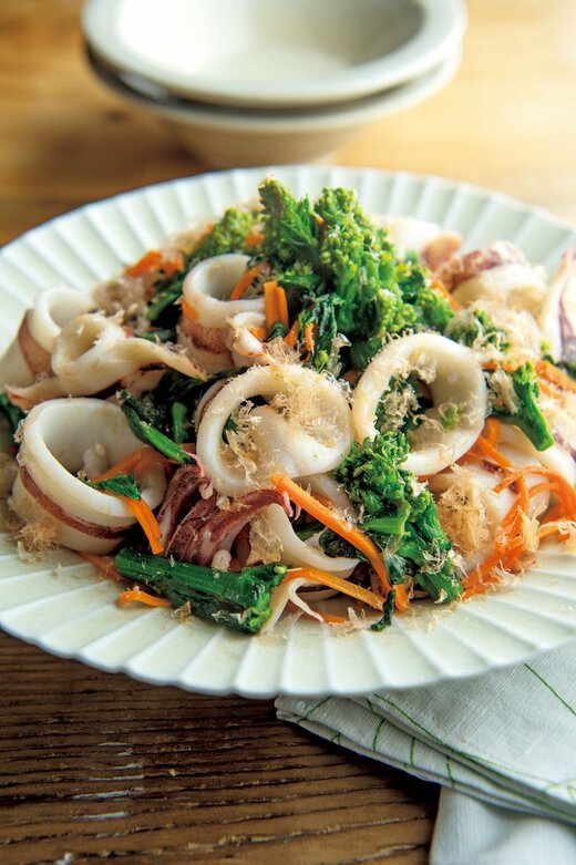 ヤリイカと菜の花の炒め物