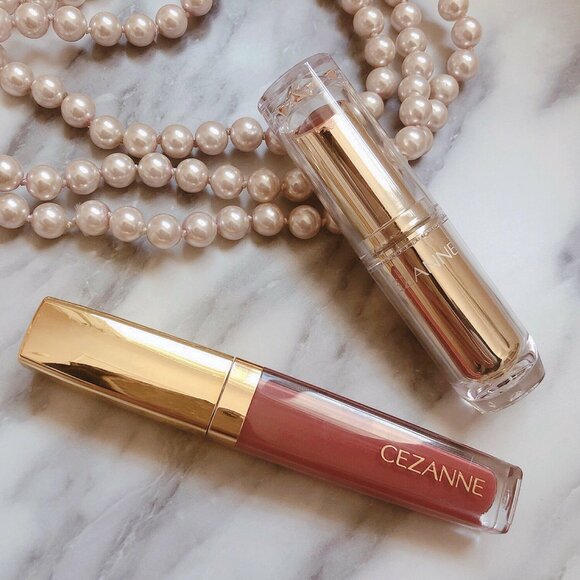 ブラウン系リップ