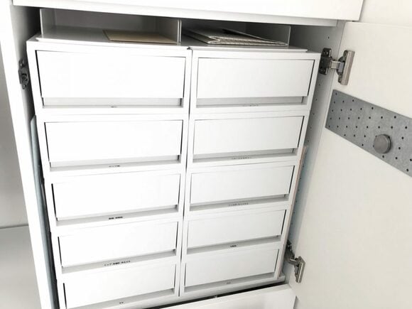 とりあえず置く場所を確保しておくだけで常に部屋がすっきり