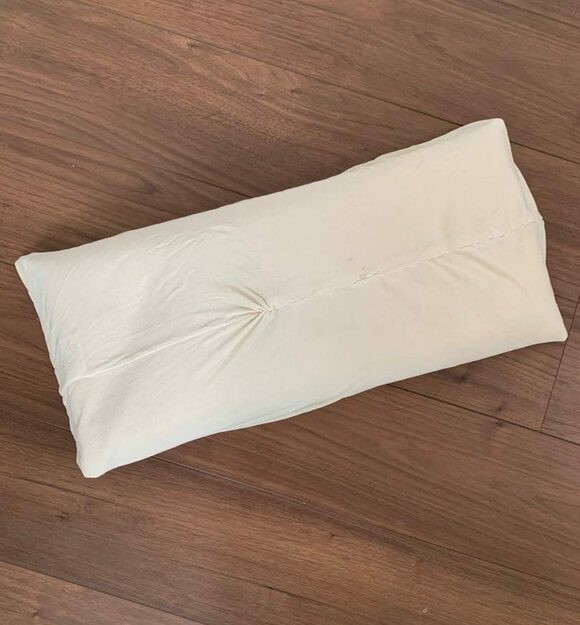 枕カバーに変身したレギンス