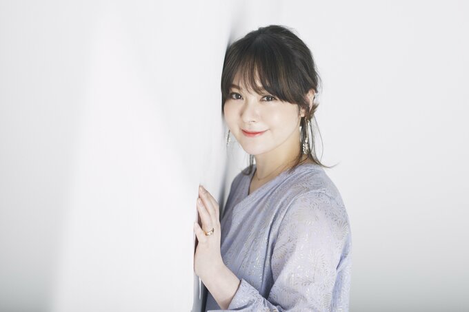 貫地谷しほりさん