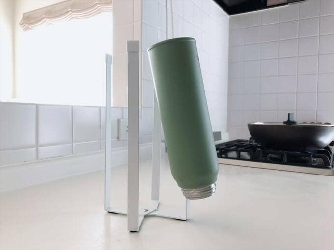 エコスタンドに水筒