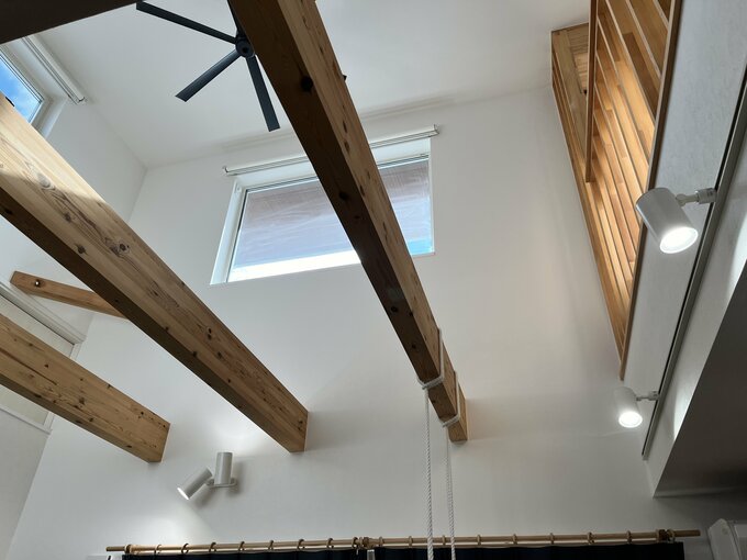 施主支給した照明やダクトレール