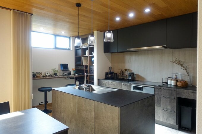 ダイニングから見たワークスペース