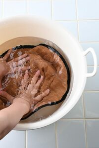 おしゃれ着用中性洗剤で押し洗い