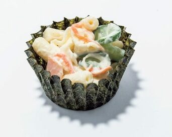 焼きのりがおかずカップに。春に新調したくなるお弁当アイテム