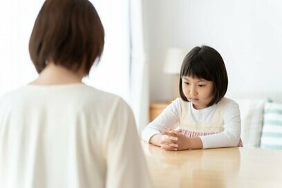 自己肯定感が高い子どもの育て方。親は「ほめ専」に徹するべき理由