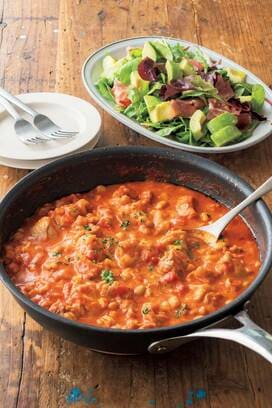 15分で完成。簡単なのに豪華なフライパン煮込みとサラダ献立