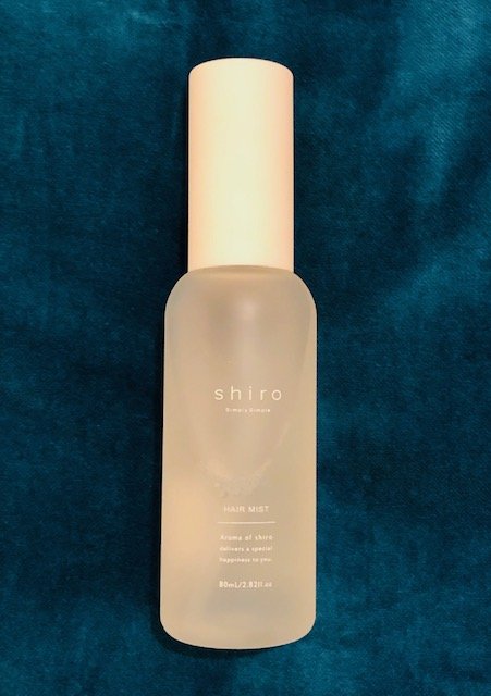 髪にふりかけるタイプのスプレー