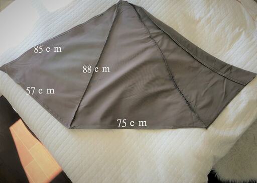 ペット用ティピーテントの生地の裁断