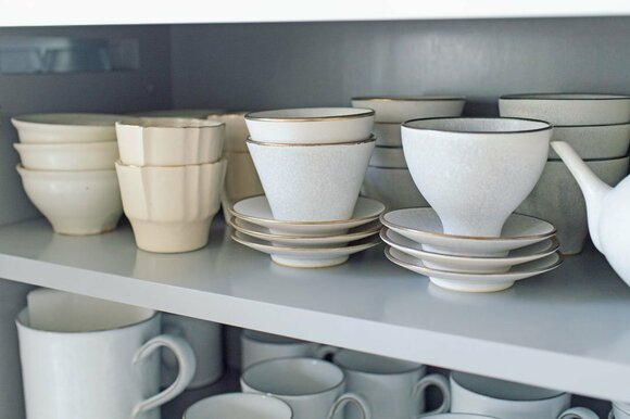 カップアンドソーサーの収納