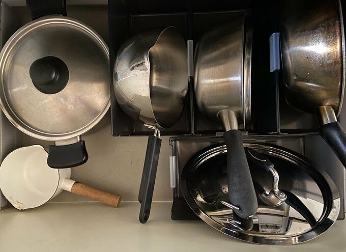 左利きでも取り出しやすい