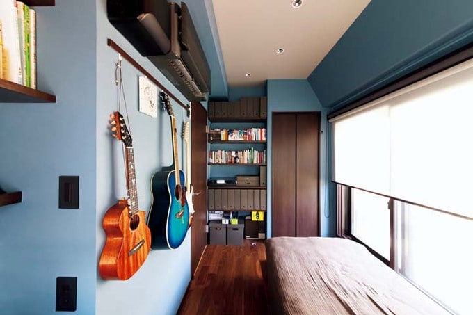 夫の部屋の収納