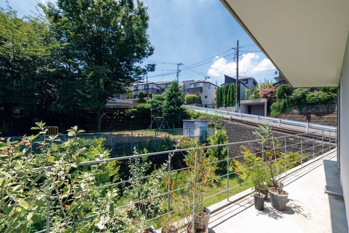 2階のバルコニー