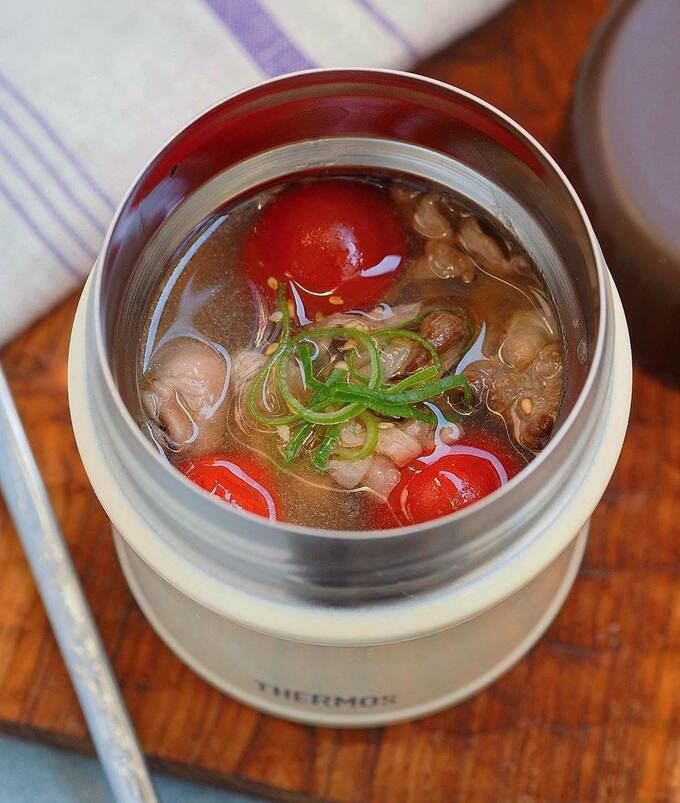 腹もちするもち麦入りみそスープ
