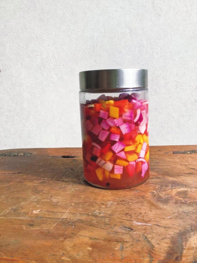 こまごま切ったピクルス