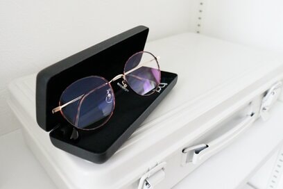 50代、老け込まないために「買ってよかったもの」5つ。老眼鏡選びで意識したこと