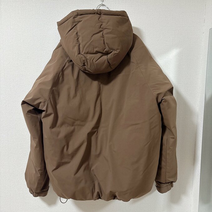 GU ウォームパデットパーカ