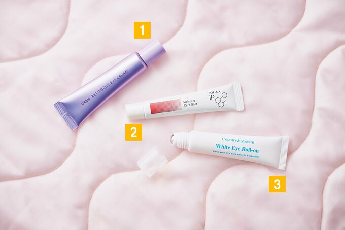 【画像左】オルビス レチフォーカス アイクリーム 15g(オルビス)/【画像中】ソフィーナ iP うるおい高密着ショット10g(花王)/【画像右】カントリー&ストリーム 薬用ホワイトVCアイロールオン〈医薬部外品〉 15mL(井田ラボラトリーズ)